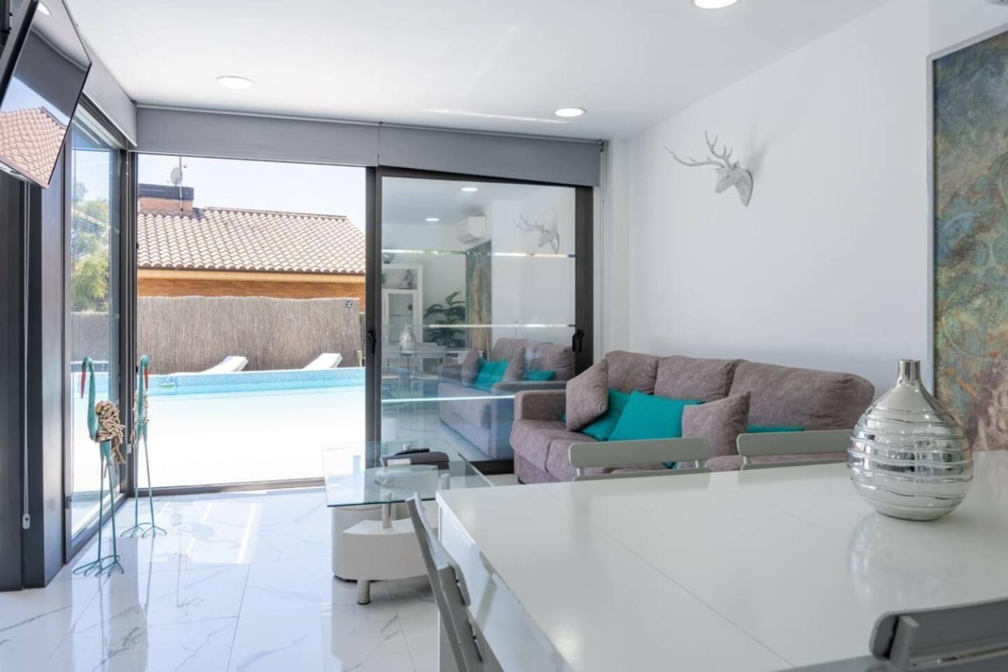 Apartamentos Rosa De Abril Teia Eksteriør billede